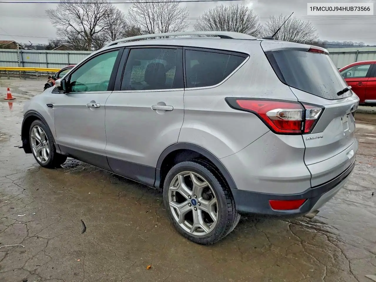 1FMCU0J94HUB73566 2017 Ford Escape Titanium