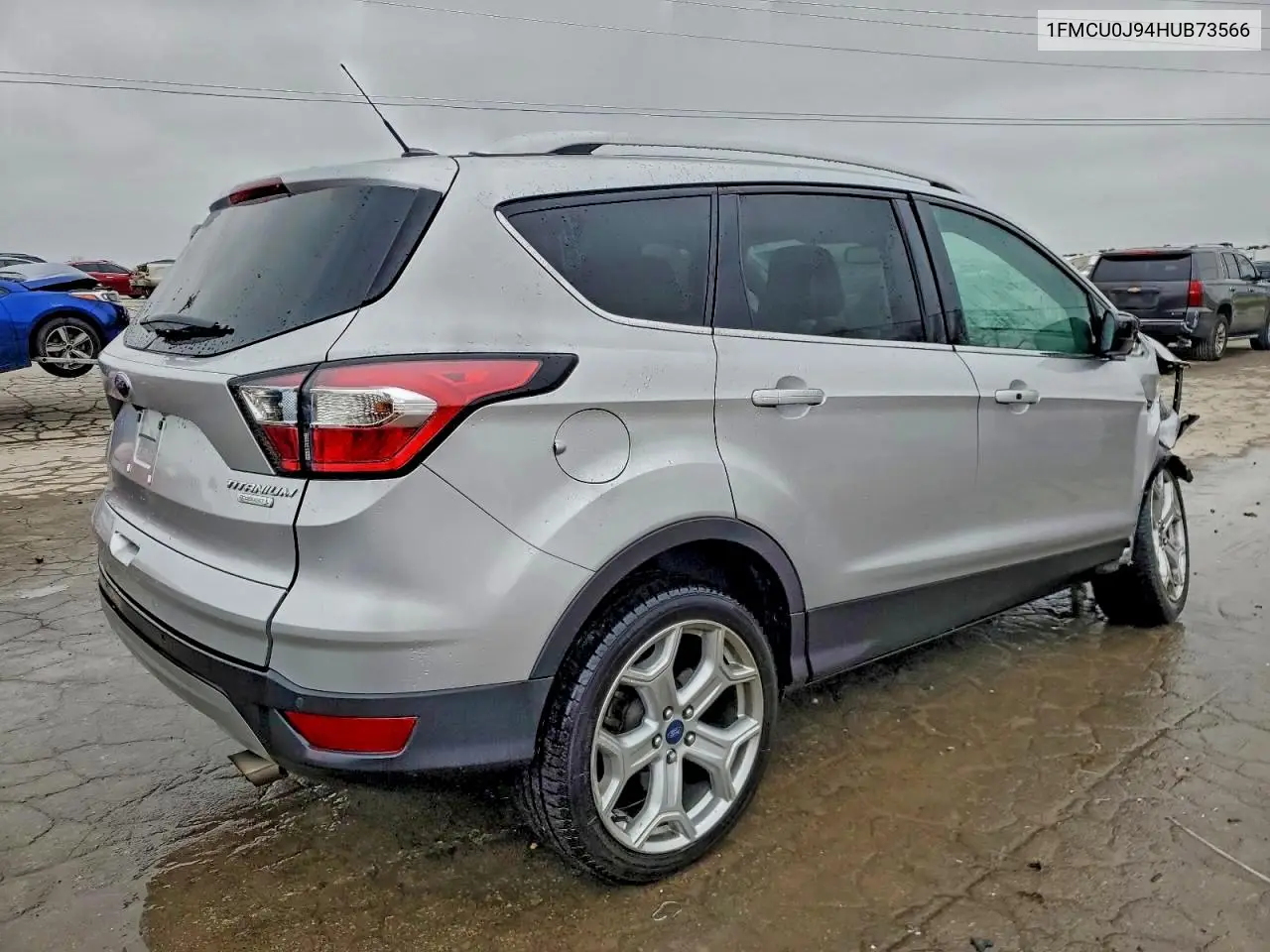 1FMCU0J94HUB73566 2017 Ford Escape Titanium