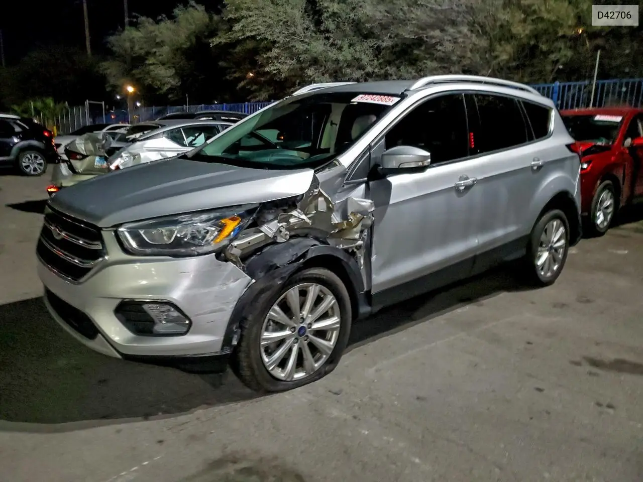D42706 2017 Ford Escape Tit