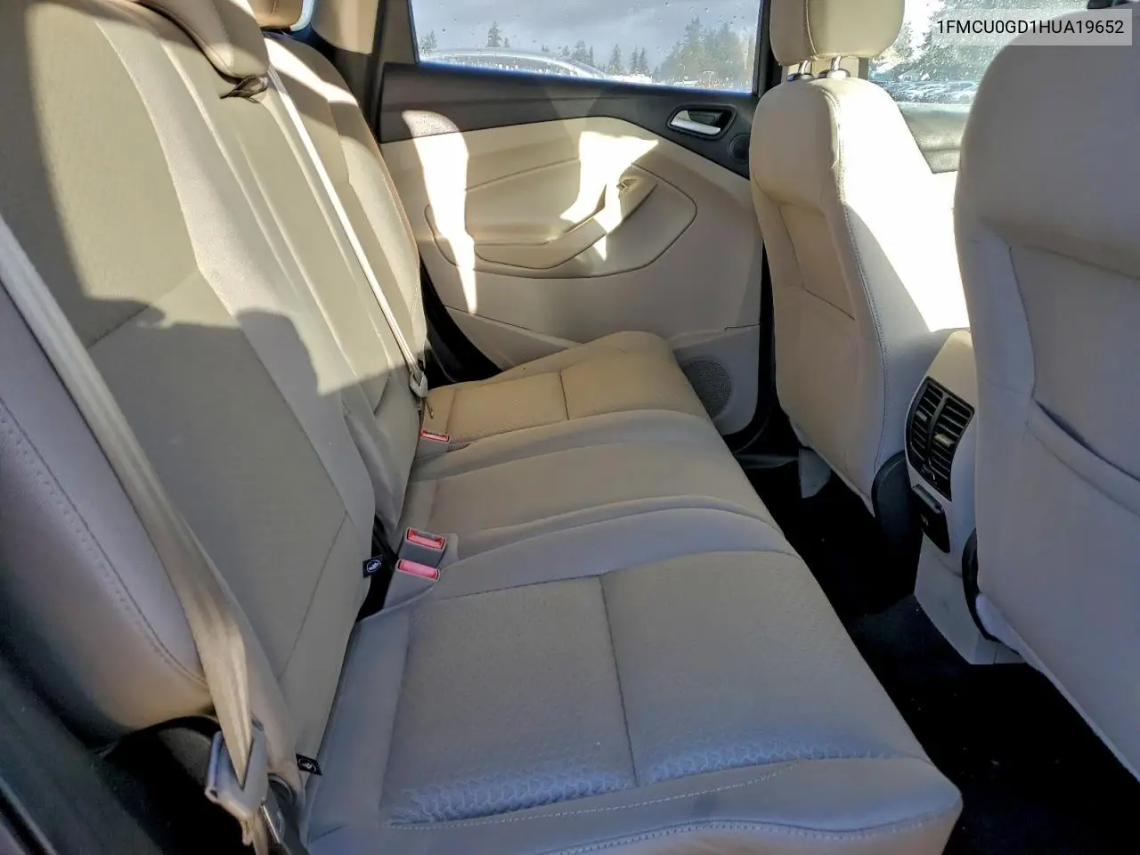1FMCU0GD1HUA19652 2017 Ford Escape Se
