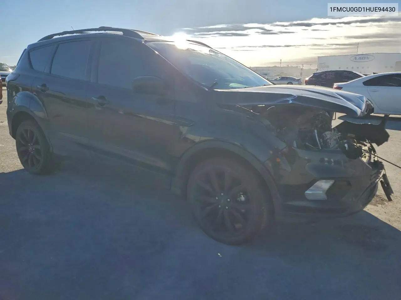 1FMCU0GD1HUE94430 2017 Ford Escape Se