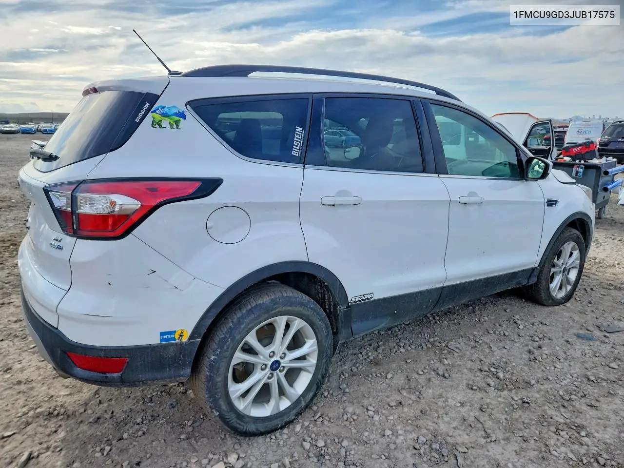 1FMCU9GD3JUB17575 2018 Ford Escape Se