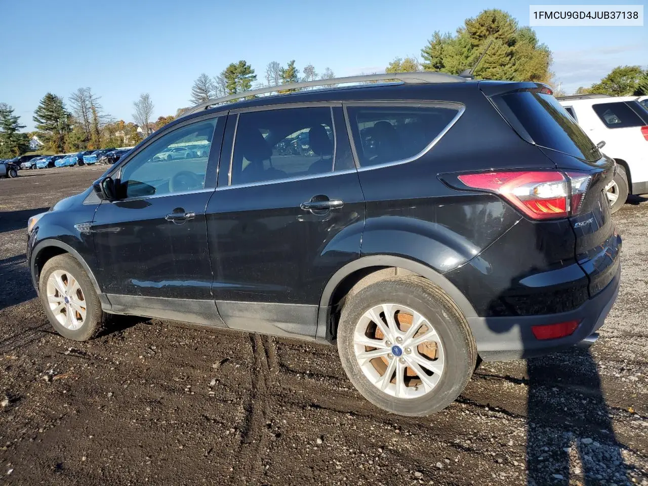 1FMCU9GD4JUB37138 2018 Ford Escape Se