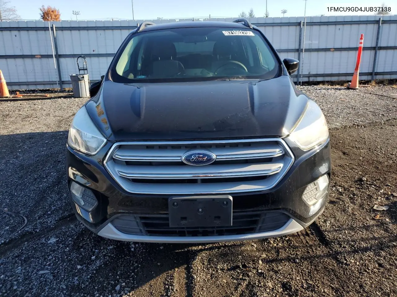1FMCU9GD4JUB37138 2018 Ford Escape Se