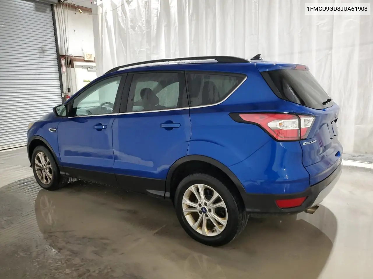 1FMCU9GD8JUA61908 2018 Ford Escape Se