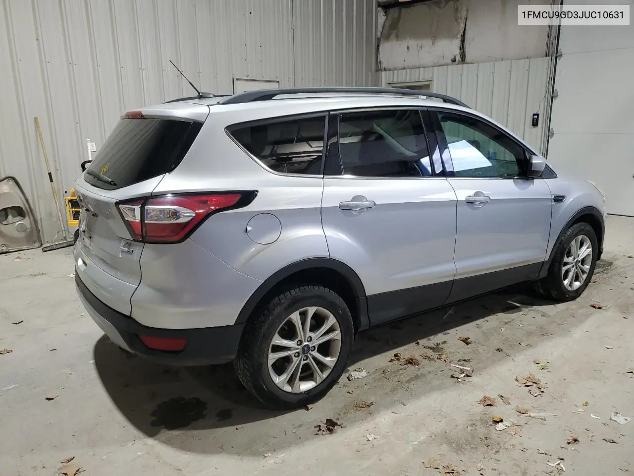 1FMCU9GD3JUC10631 2018 Ford Escape Se