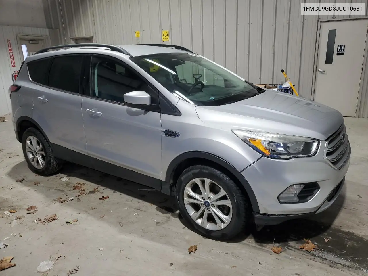 1FMCU9GD3JUC10631 2018 Ford Escape Se