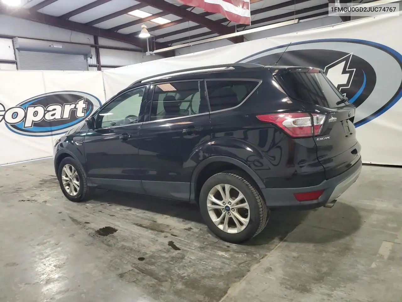 1FMCU0GD2JUC74767 2018 Ford Escape Se