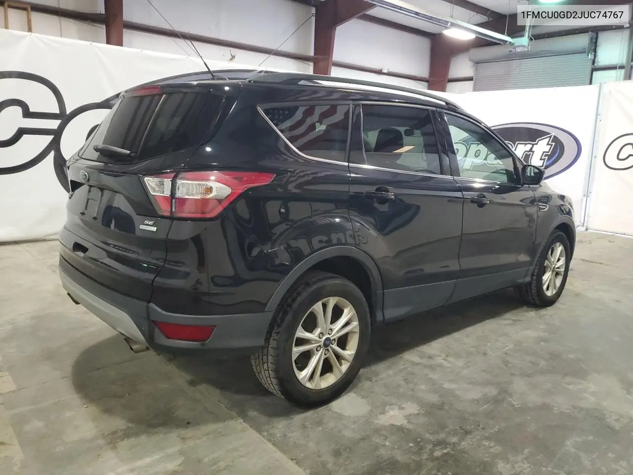 1FMCU0GD2JUC74767 2018 Ford Escape Se