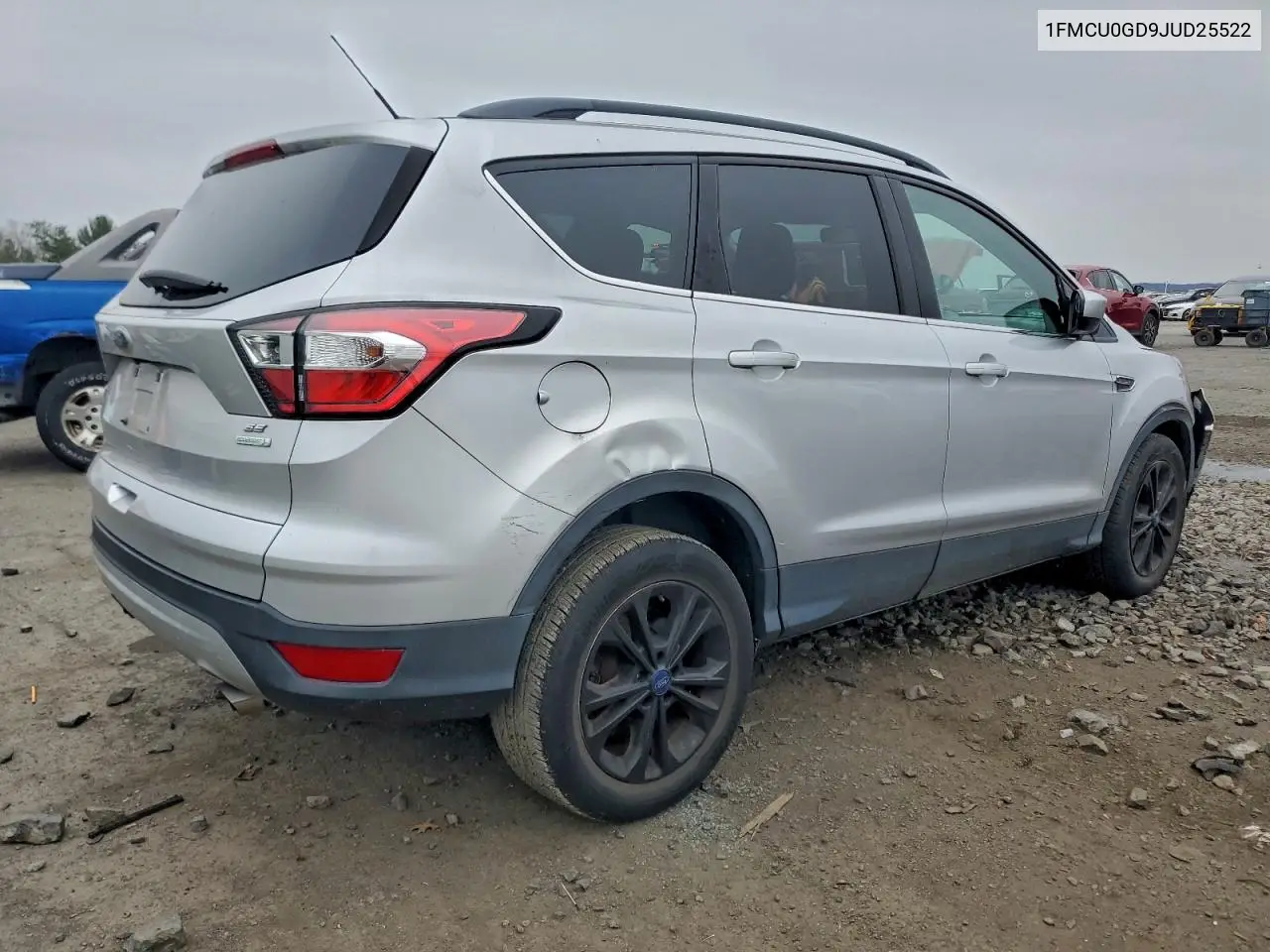 1FMCU0GD9JUD25522 2018 Ford Escape Se