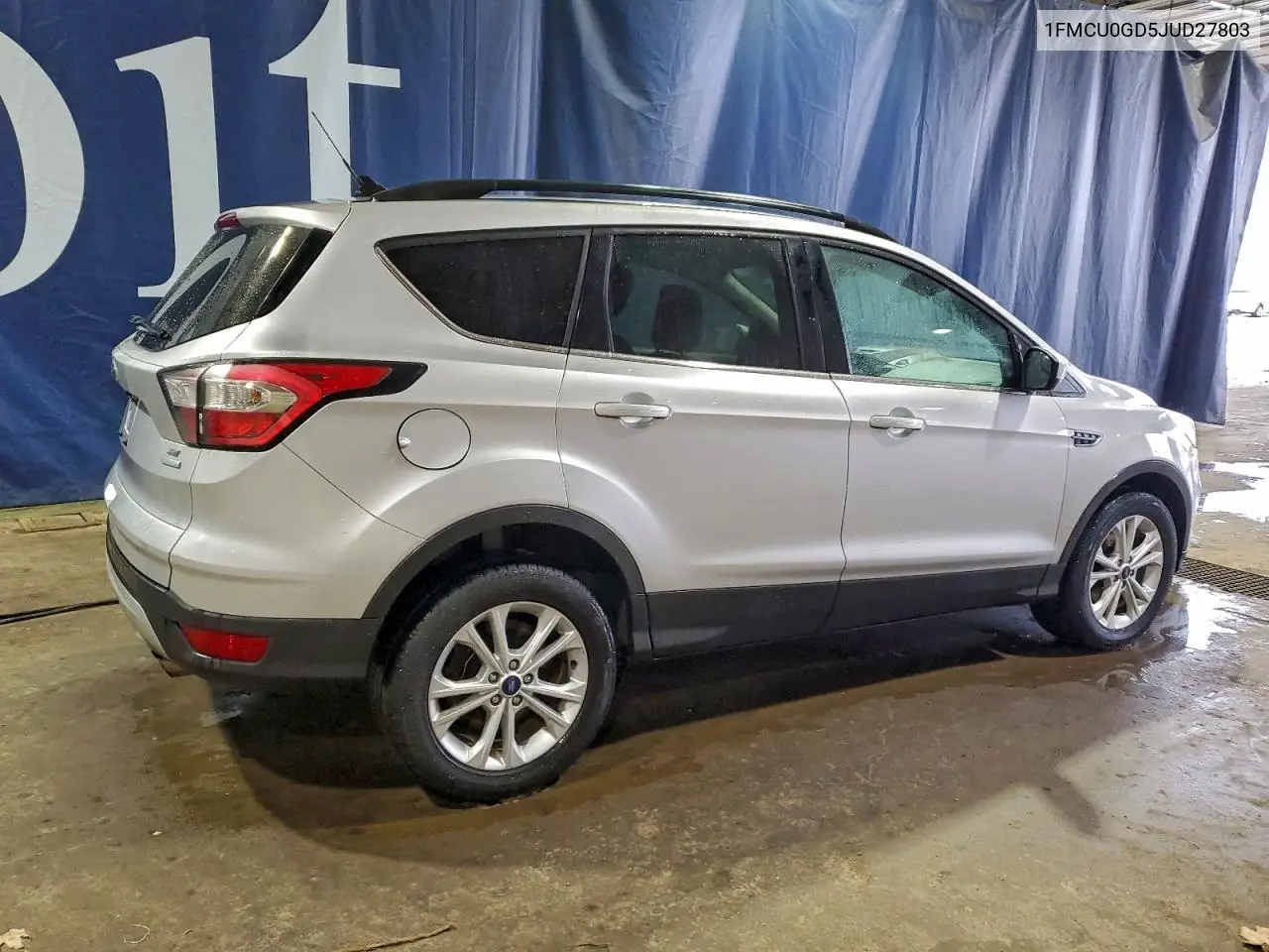 1FMCU0GD5JUD27803 2018 Ford Escape Se