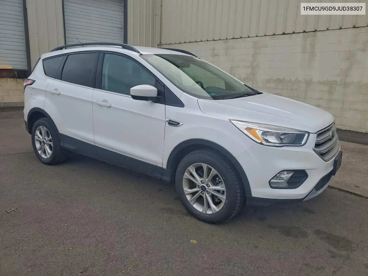 1FMCU9GD9JUD38307 2018 Ford Escape Se
