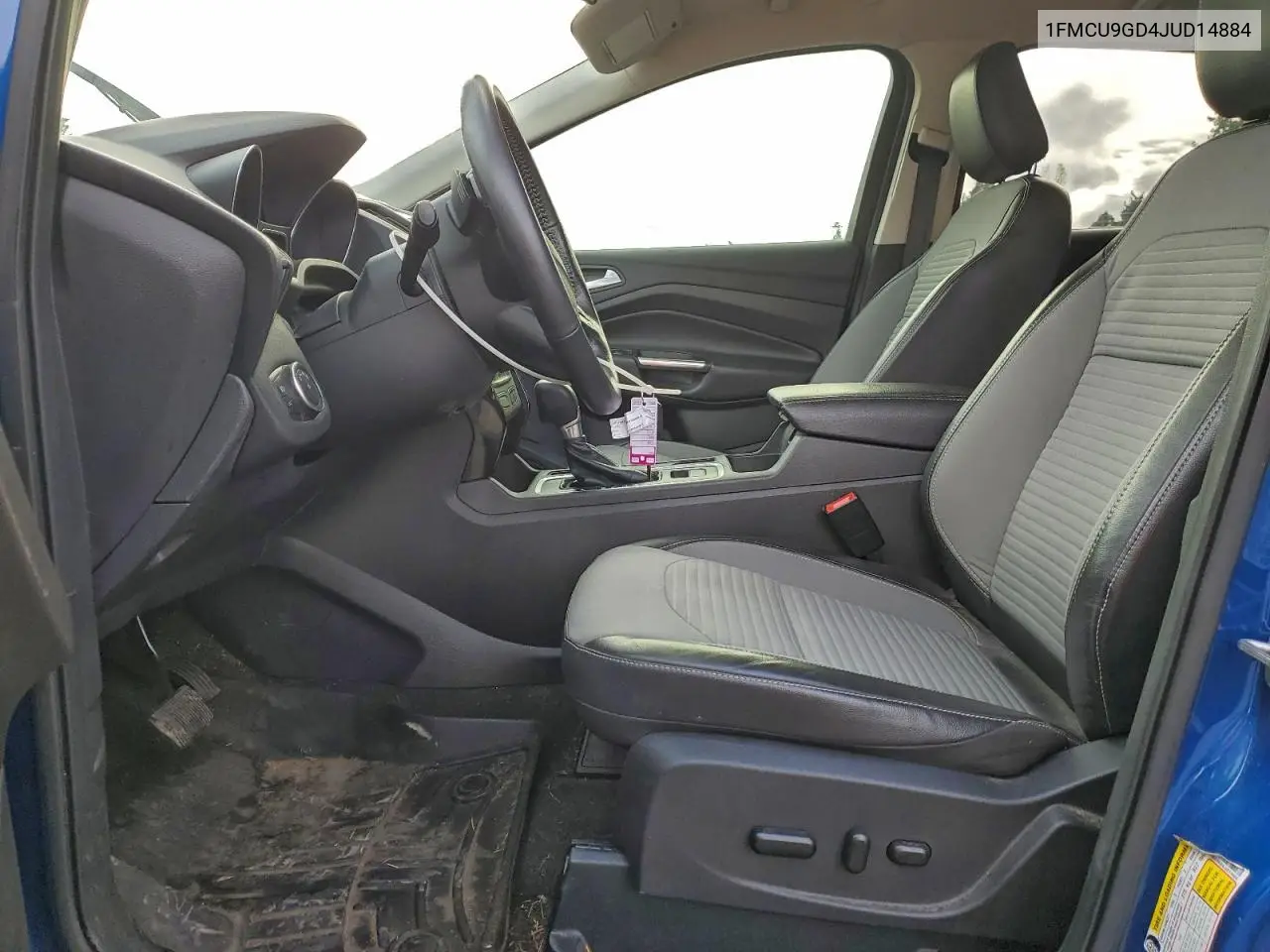 1FMCU9GD4JUD14884 2018 Ford Escape Se