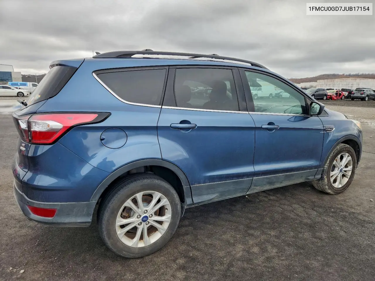 1FMCU0GD7JUB17154 2018 Ford Escape Se