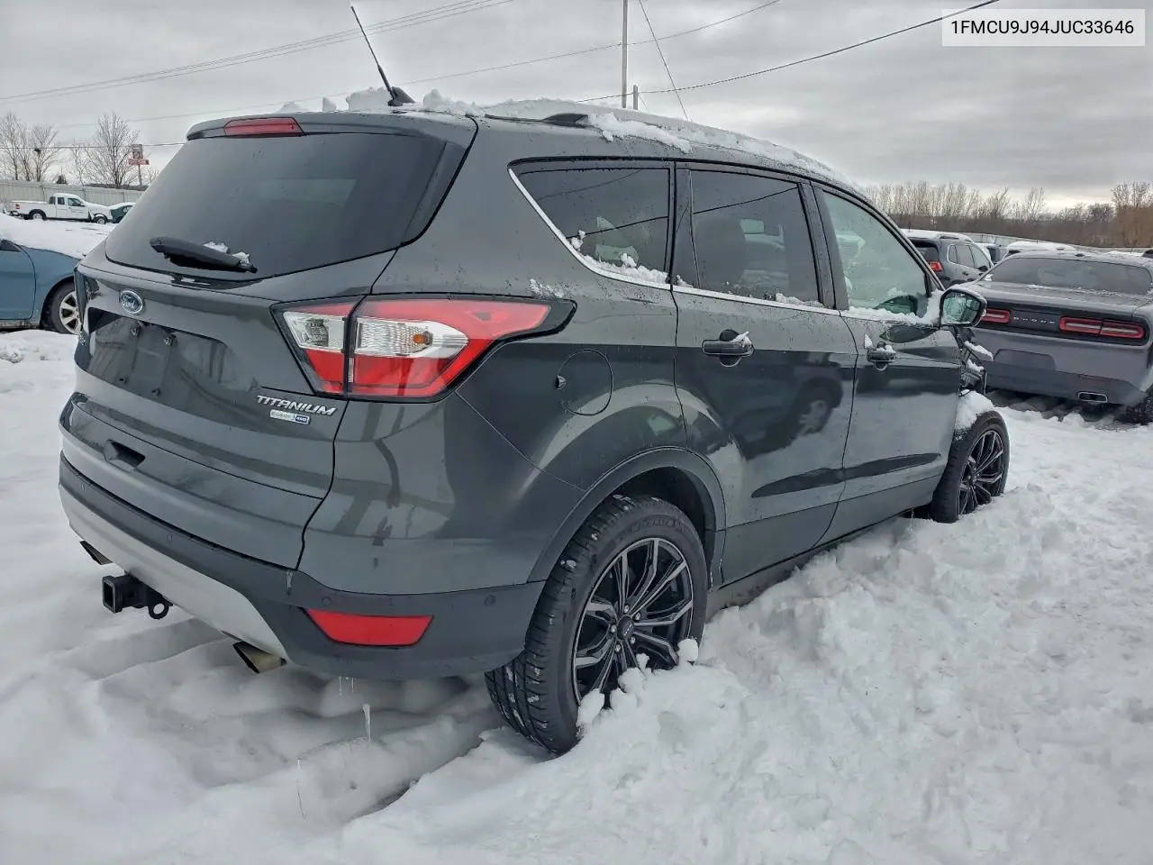 1FMCU9J94JUC33646 2018 Ford Escape Titanium