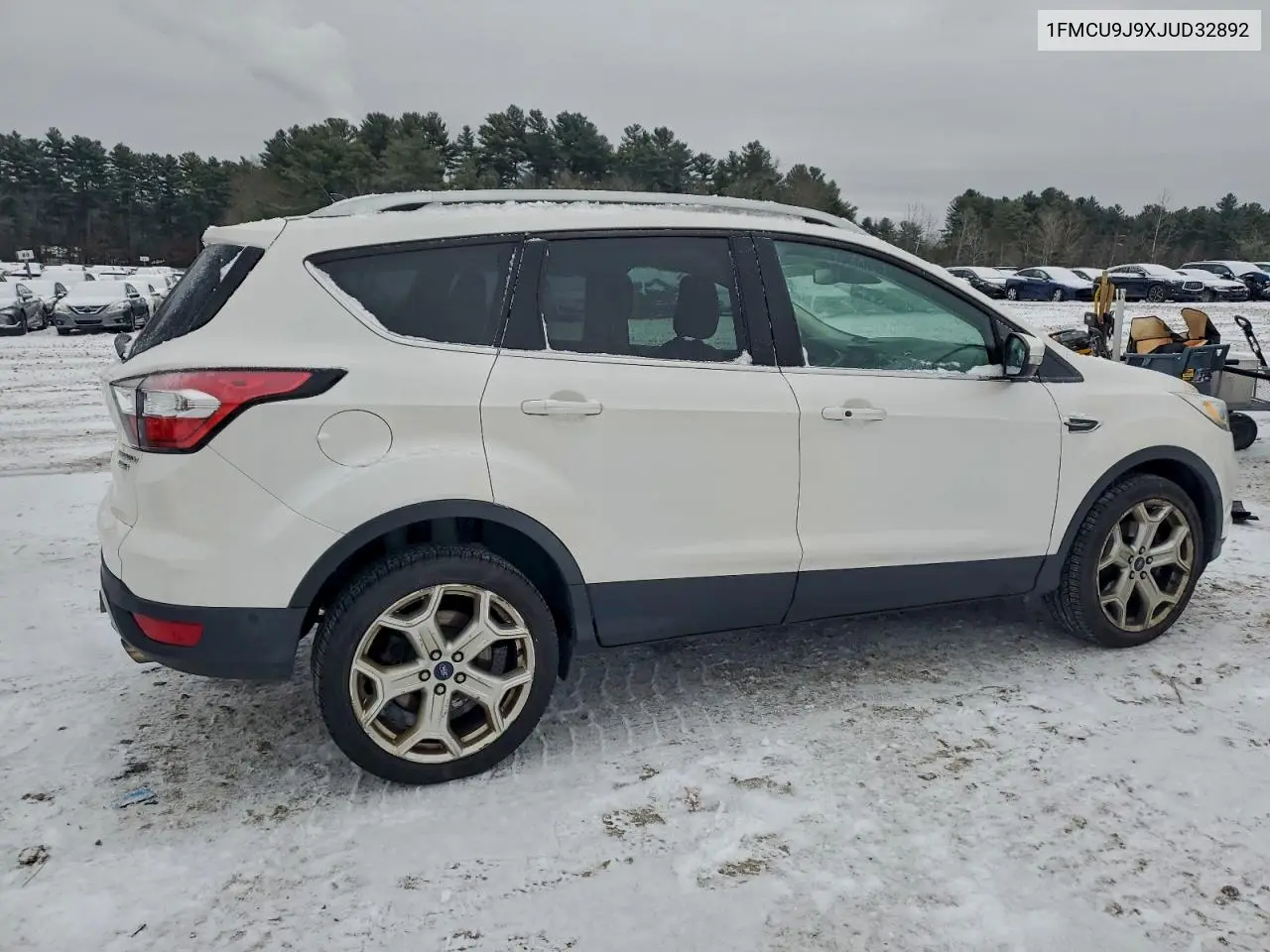 1FMCU9J9XJUD32892 2018 Ford Escape Titanium