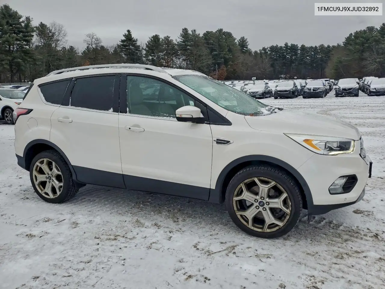 1FMCU9J9XJUD32892 2018 Ford Escape Titanium