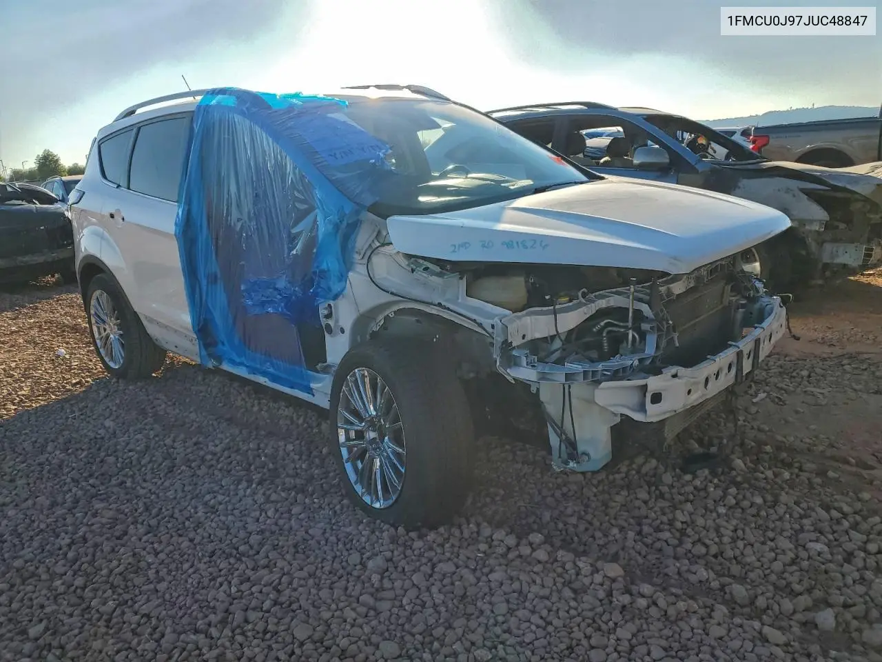 1FMCU0J97JUC48847 2018 Ford Escape Titanium