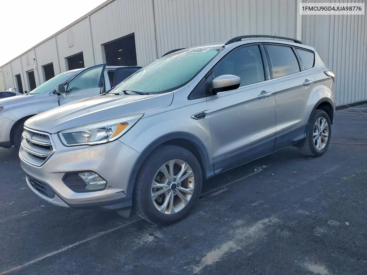1FMCU9GD4JUA98776 2018 Ford Escape Se