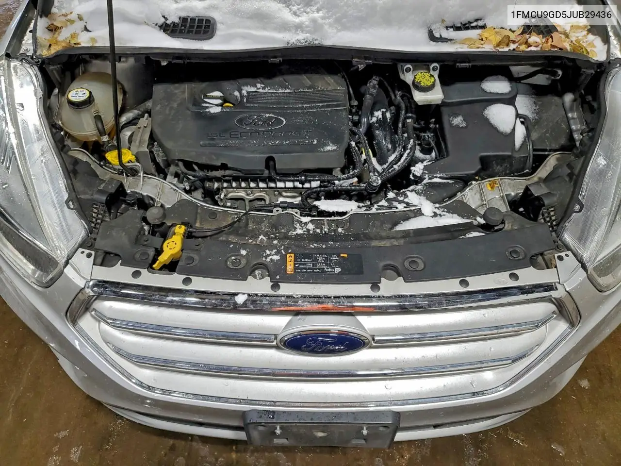 1FMCU9GD5JUB29436 2018 Ford Escape Se