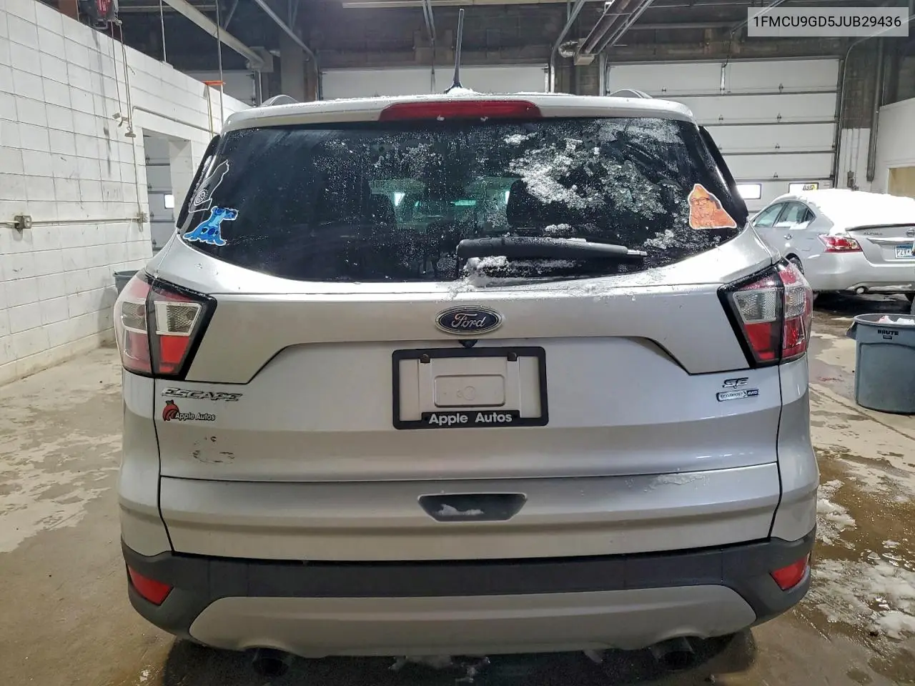 1FMCU9GD5JUB29436 2018 Ford Escape Se