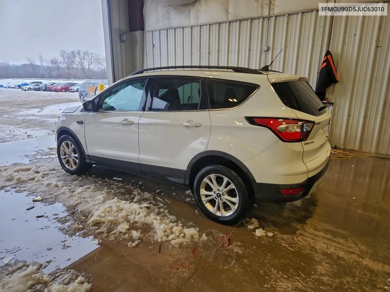 1FMCU9GD5JUC63010 2018 Ford Escape Se