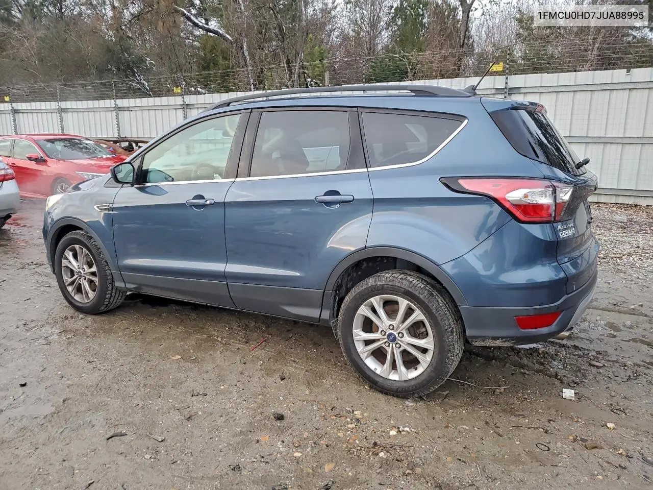 1FMCU0HD7JUA88995 2018 Ford Escape Sel