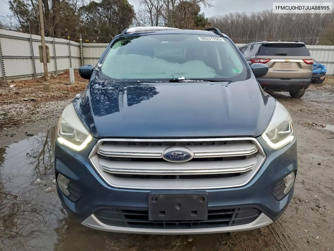 1FMCU0HD7JUA88995 2018 Ford Escape Sel