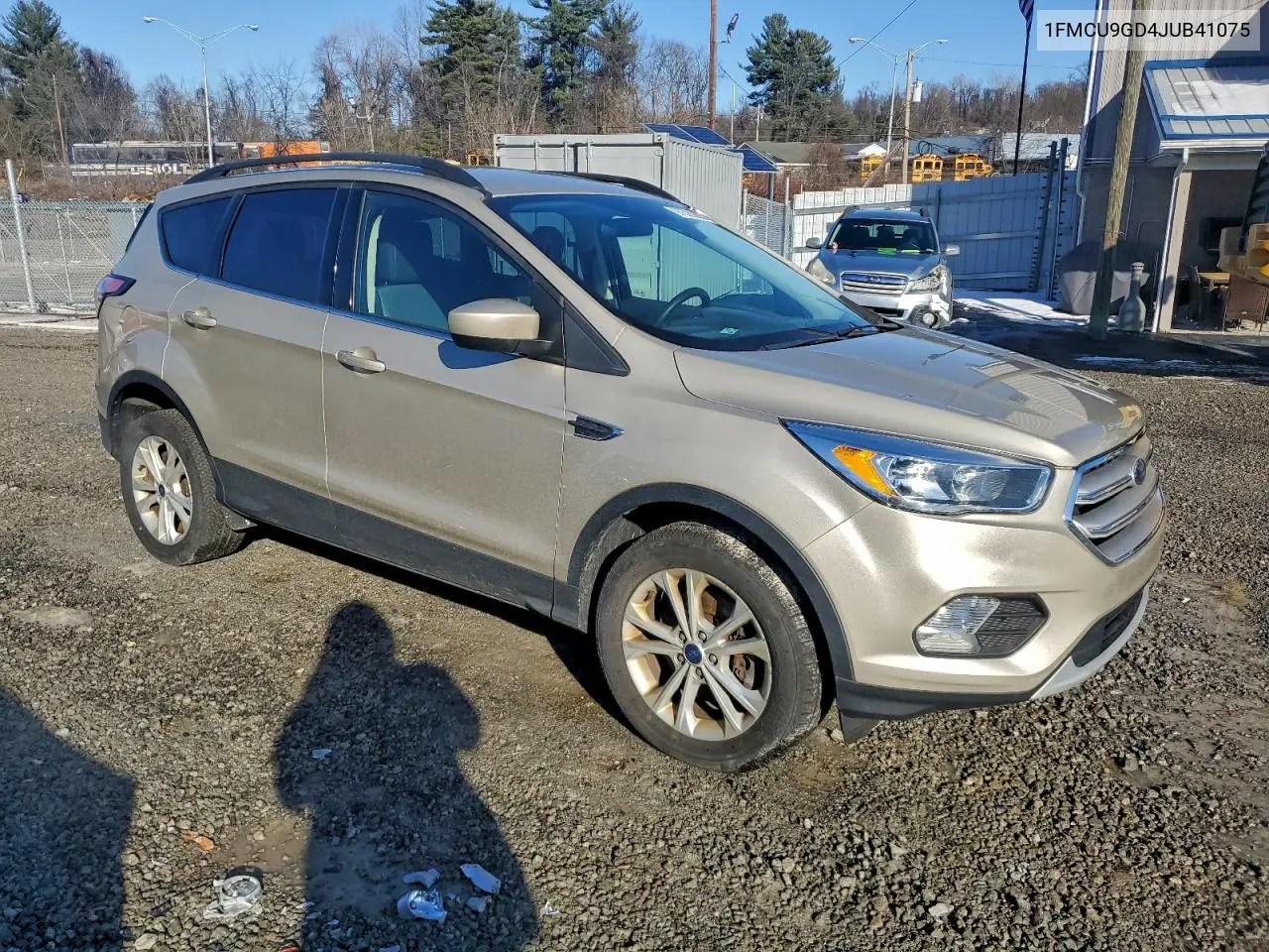 1FMCU9GD4JUB41075 2018 Ford Escape Se