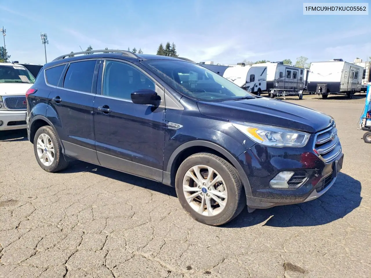 1FMCU9HD7KUC05562 2019 Ford Escape Sel
