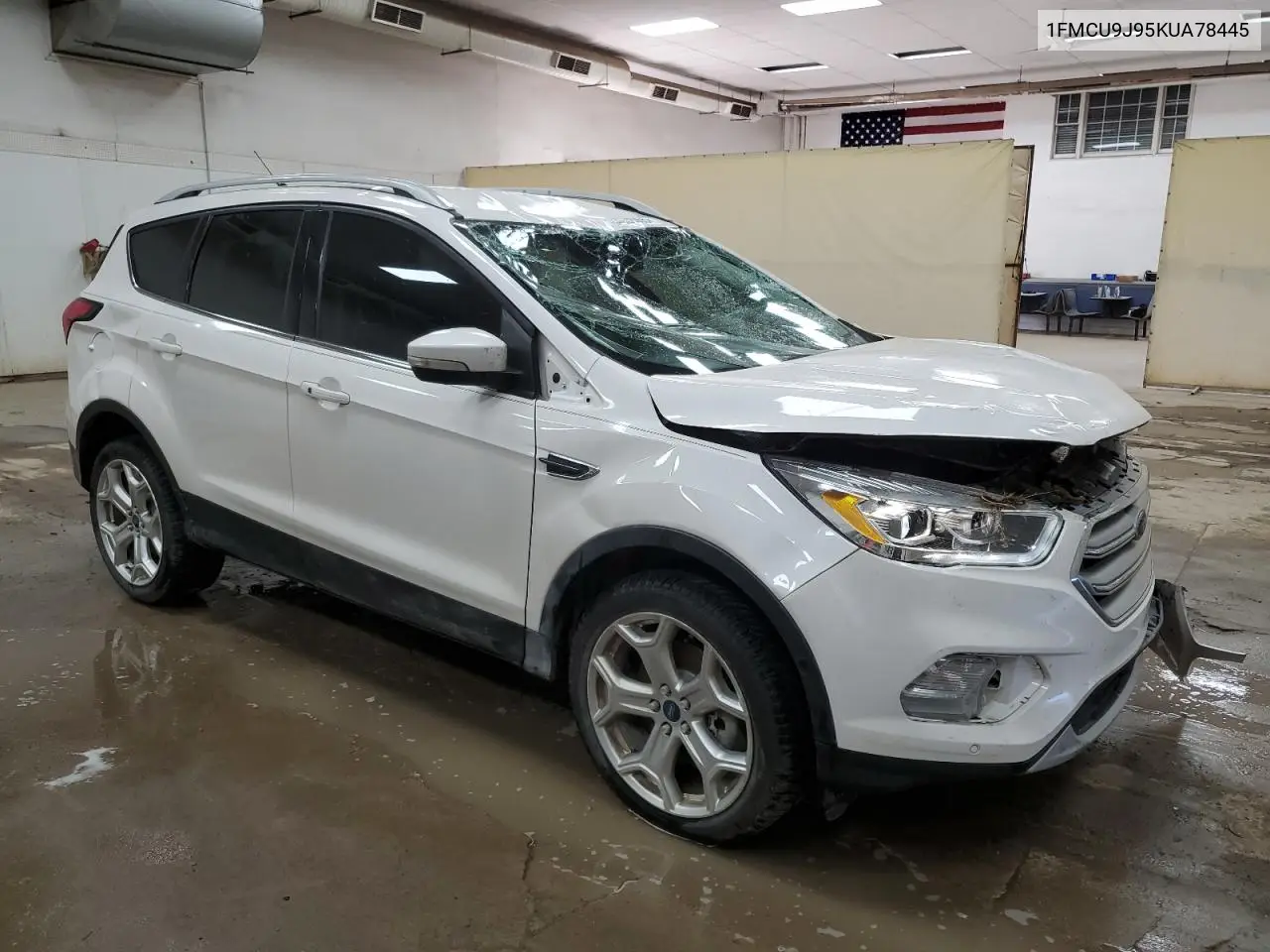 1FMCU9J95KUA78445 2019 Ford Escape Titanium