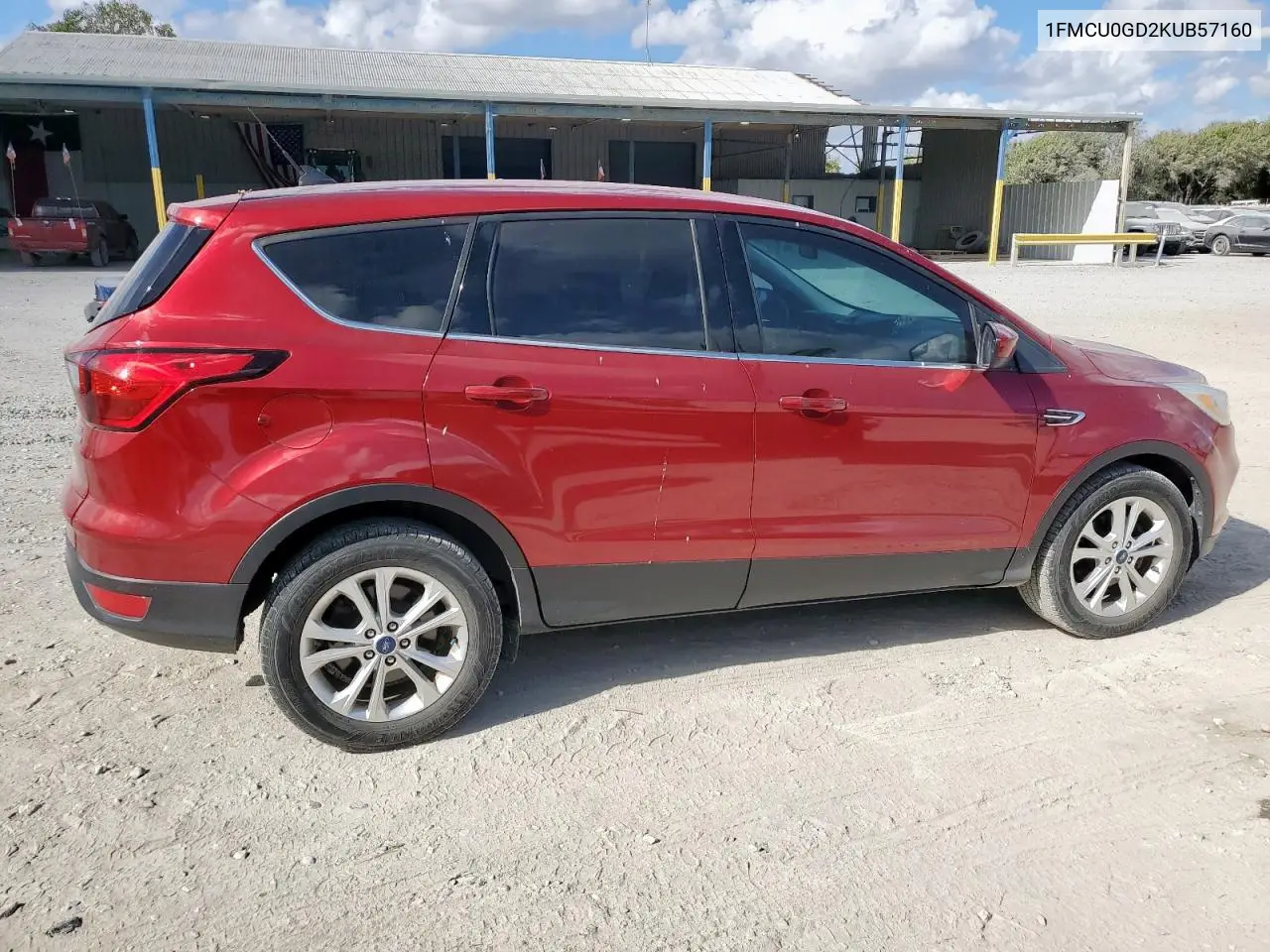 1FMCU0GD2KUB57160 2019 Ford Escape Se