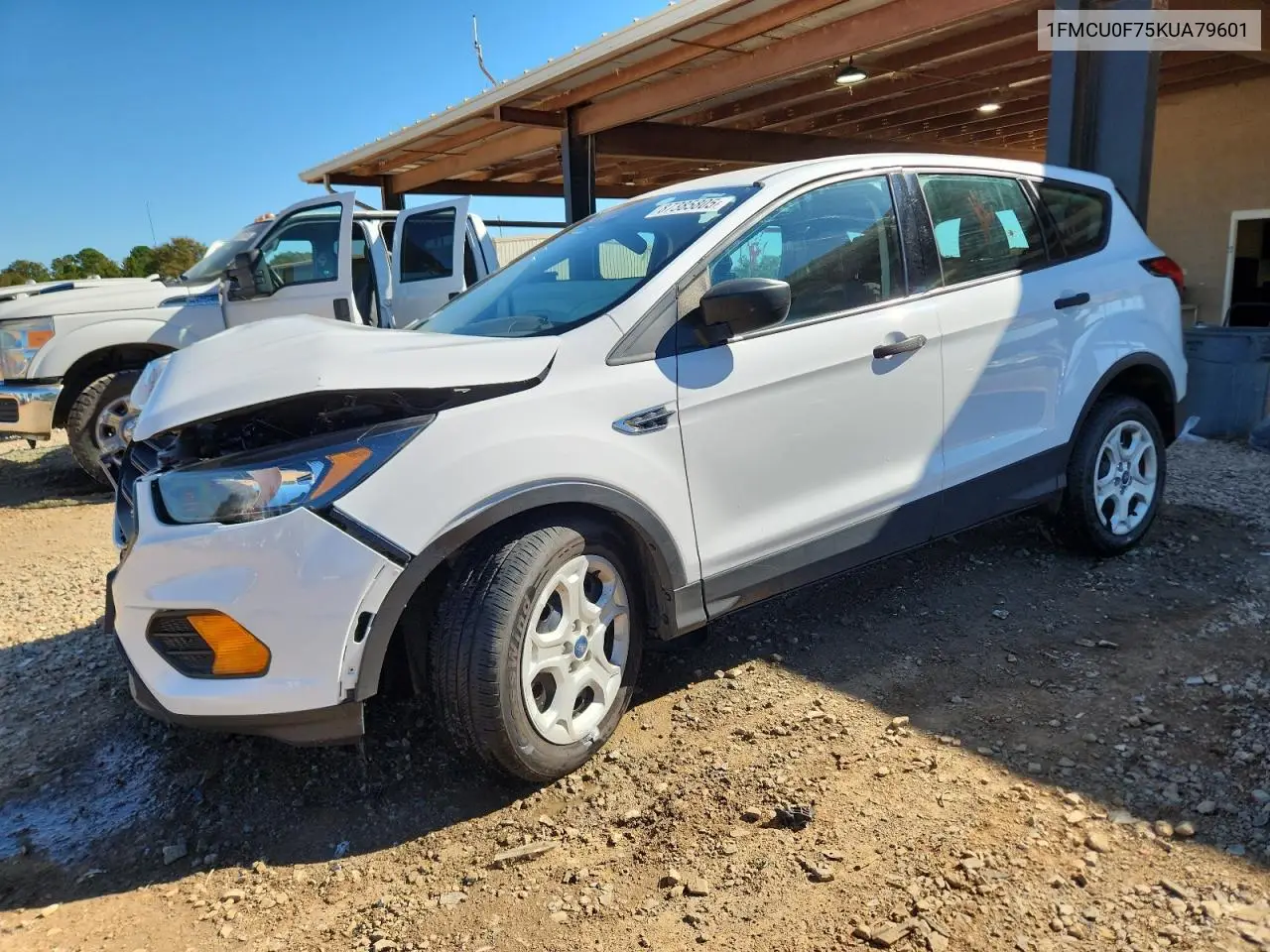 1FMCU0F75KUA79601 2019 Ford Escape S
