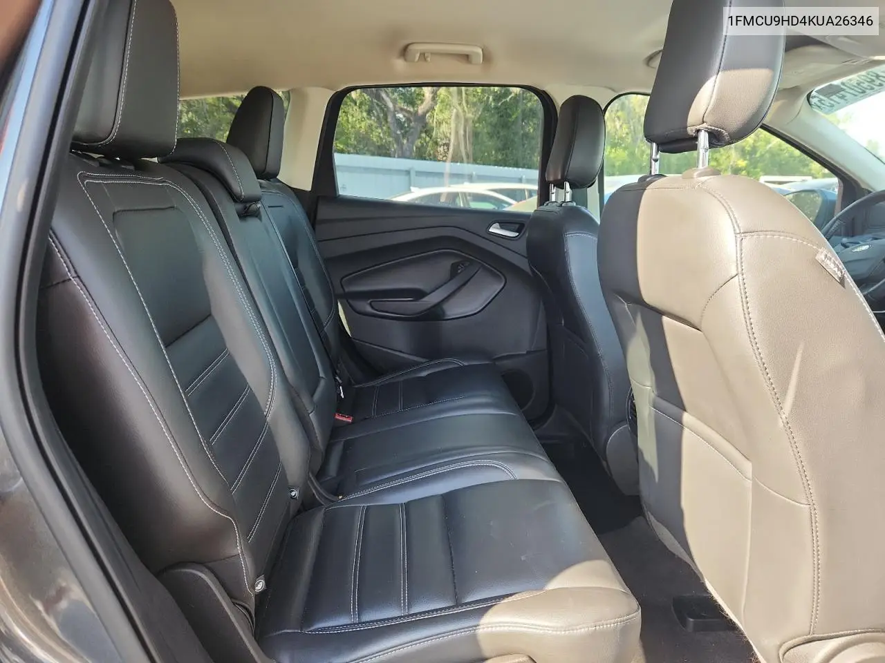 1FMCU9HD4KUA26346 2019 Ford Escape Sel