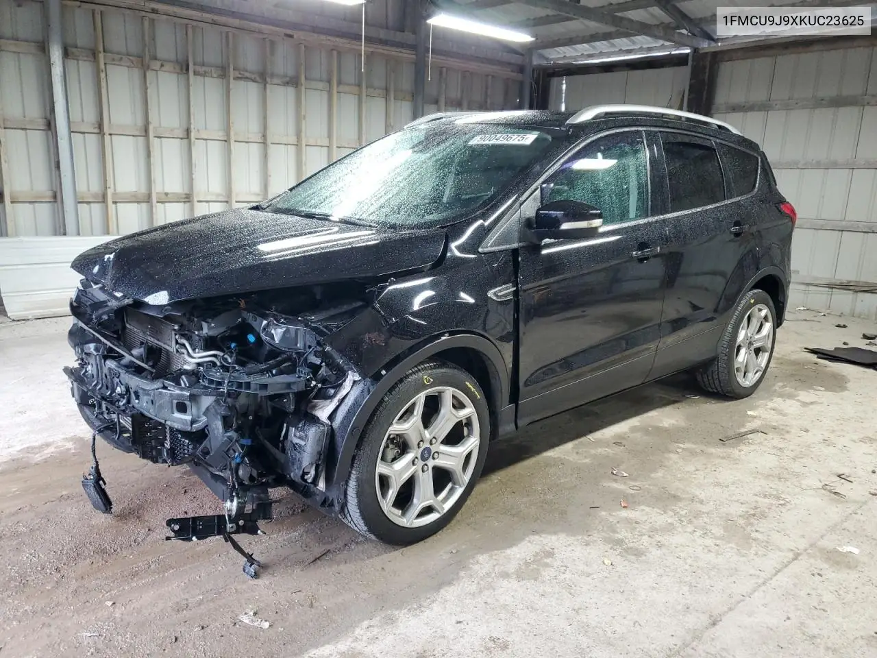1FMCU9J9XKUC23625 2019 Ford Escape Titanium