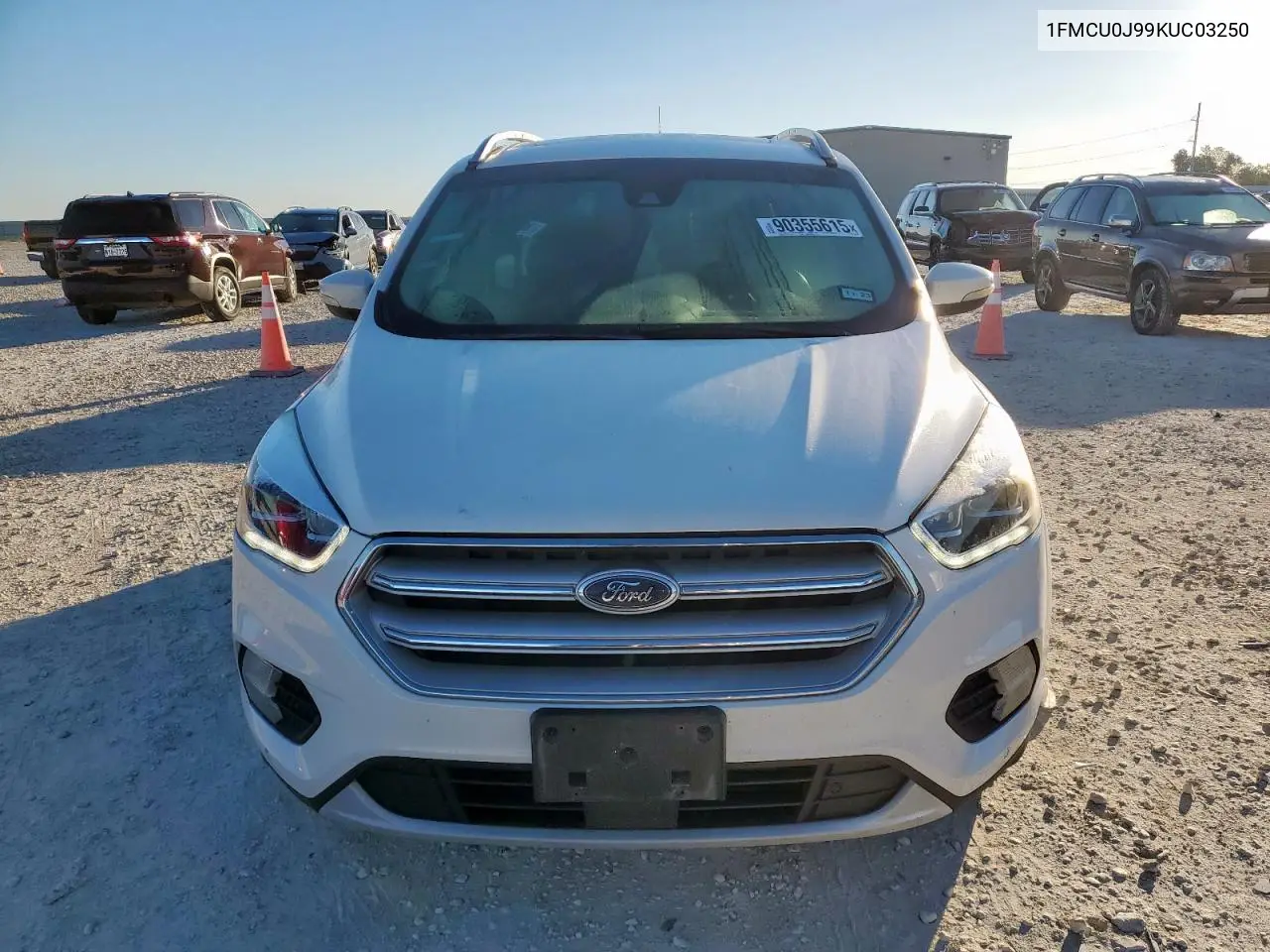 1FMCU0J99KUC03250 2019 Ford Escape Titanium