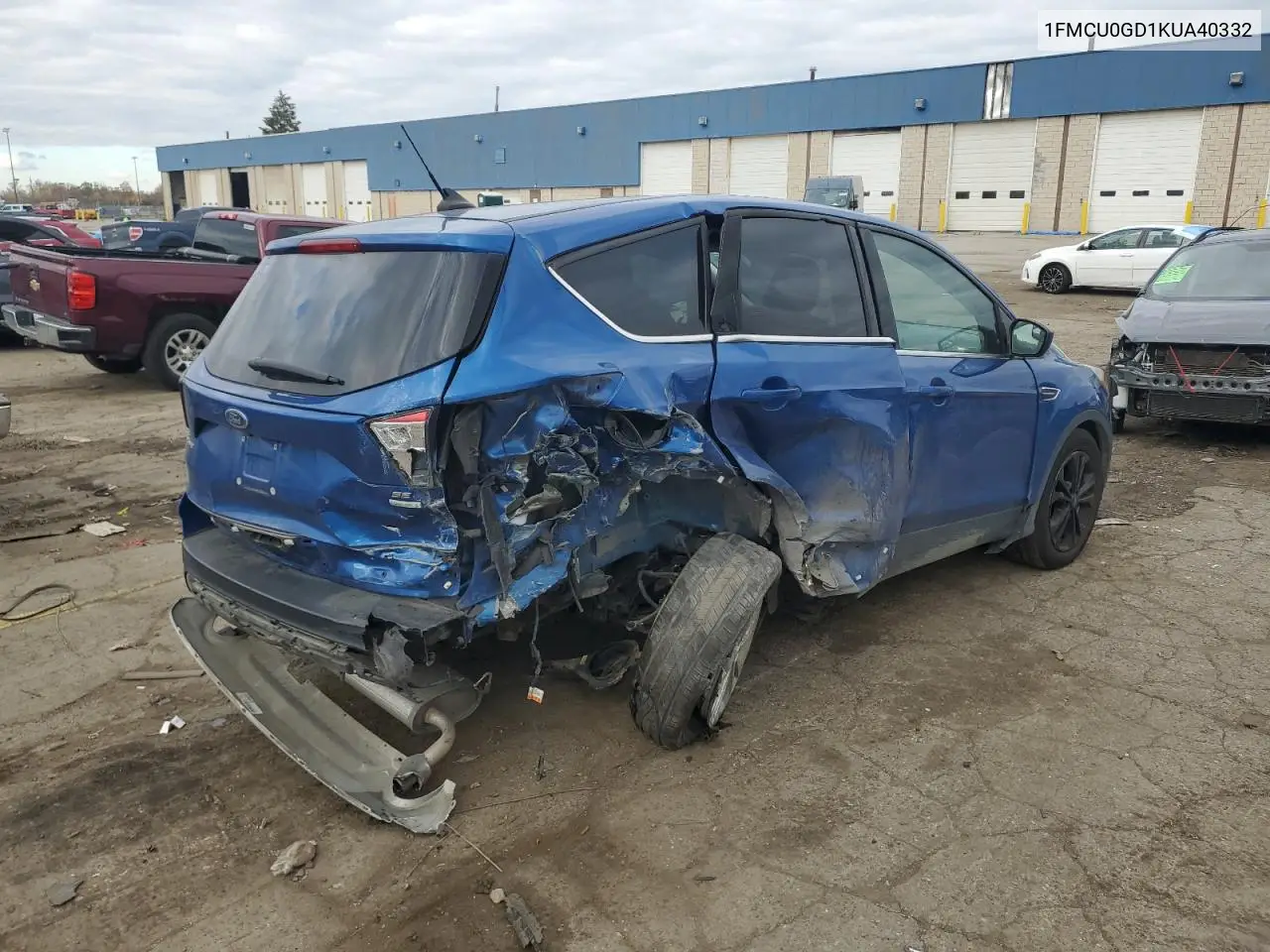 1FMCU0GD1KUA40332 2019 Ford Escape Se
