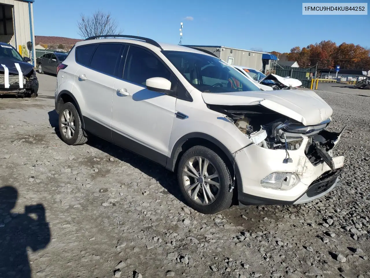 1FMCU9HD4KUB44252 2019 Ford Escape Sel