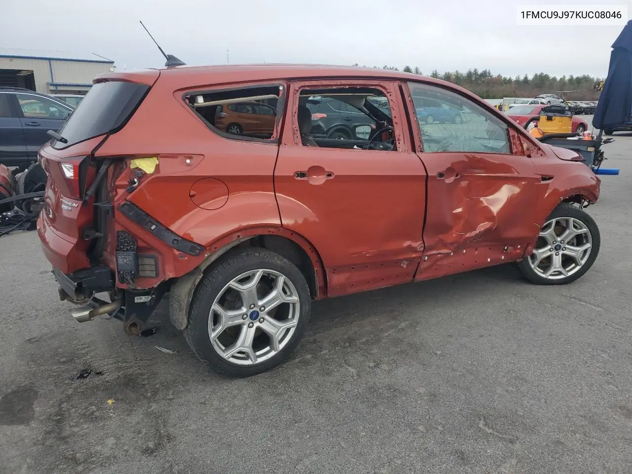 1FMCU9J97KUC08046 2019 Ford Escape Titanium