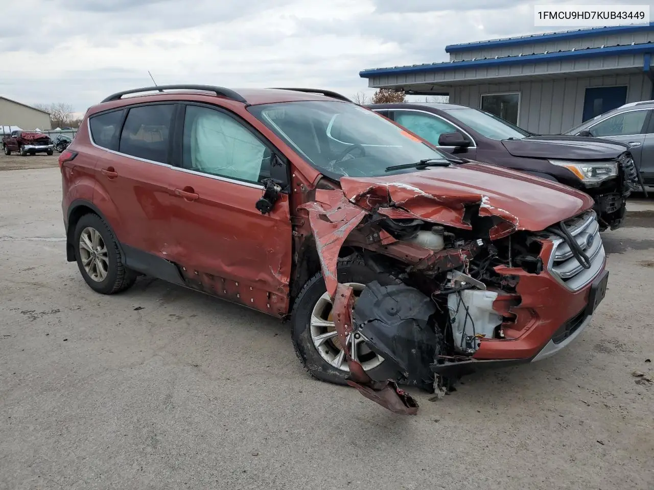 1FMCU9HD7KUB43449 2019 Ford Escape Sel