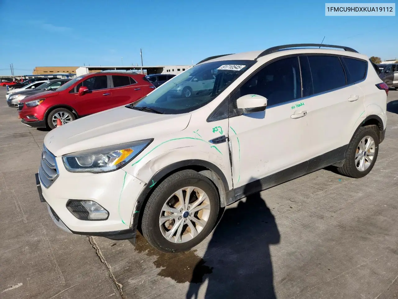 1FMCU9HDXKUA19112 2019 Ford Escape Sel