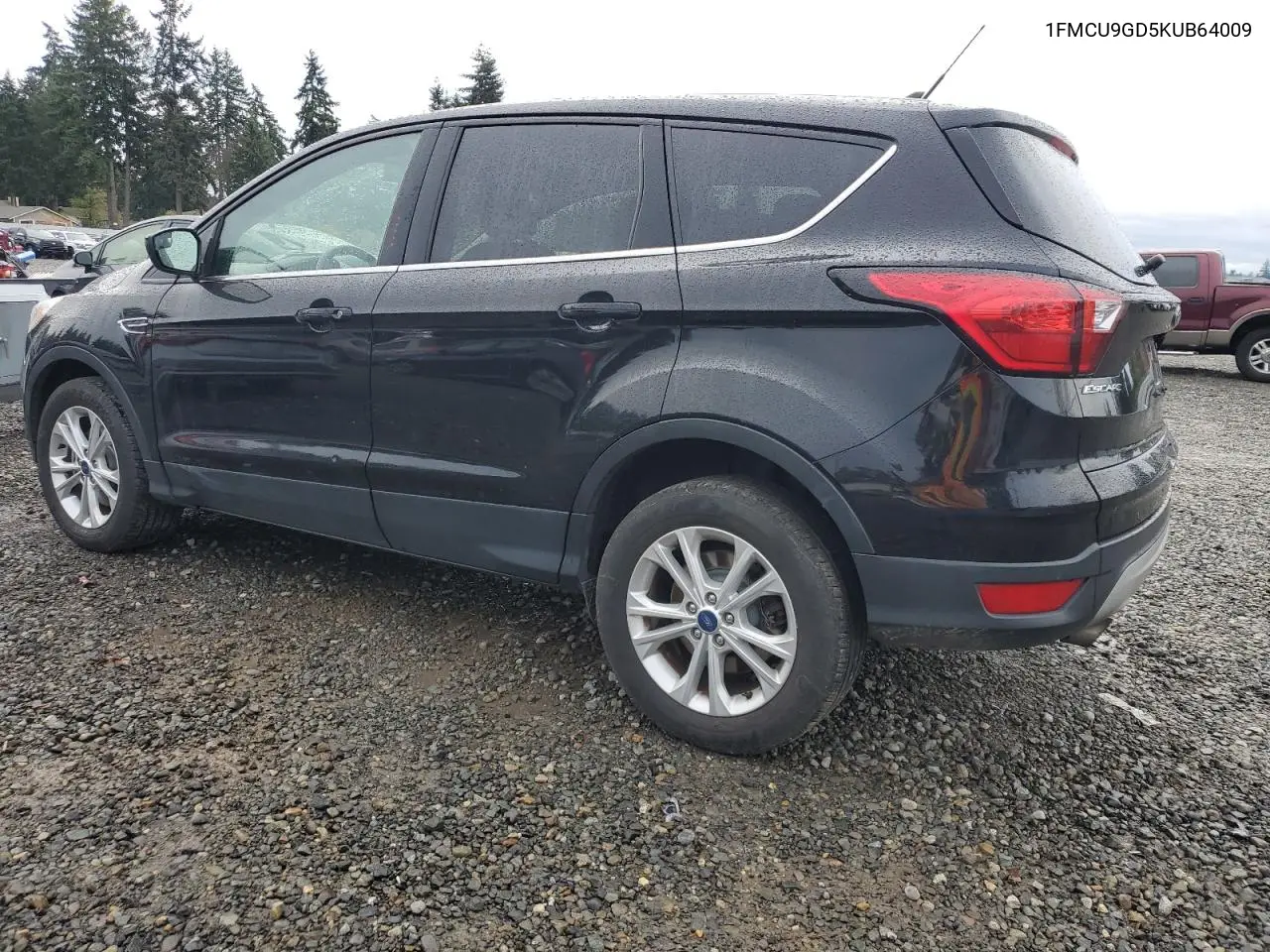 1FMCU9GD5KUB64009 2019 Ford Escape Se