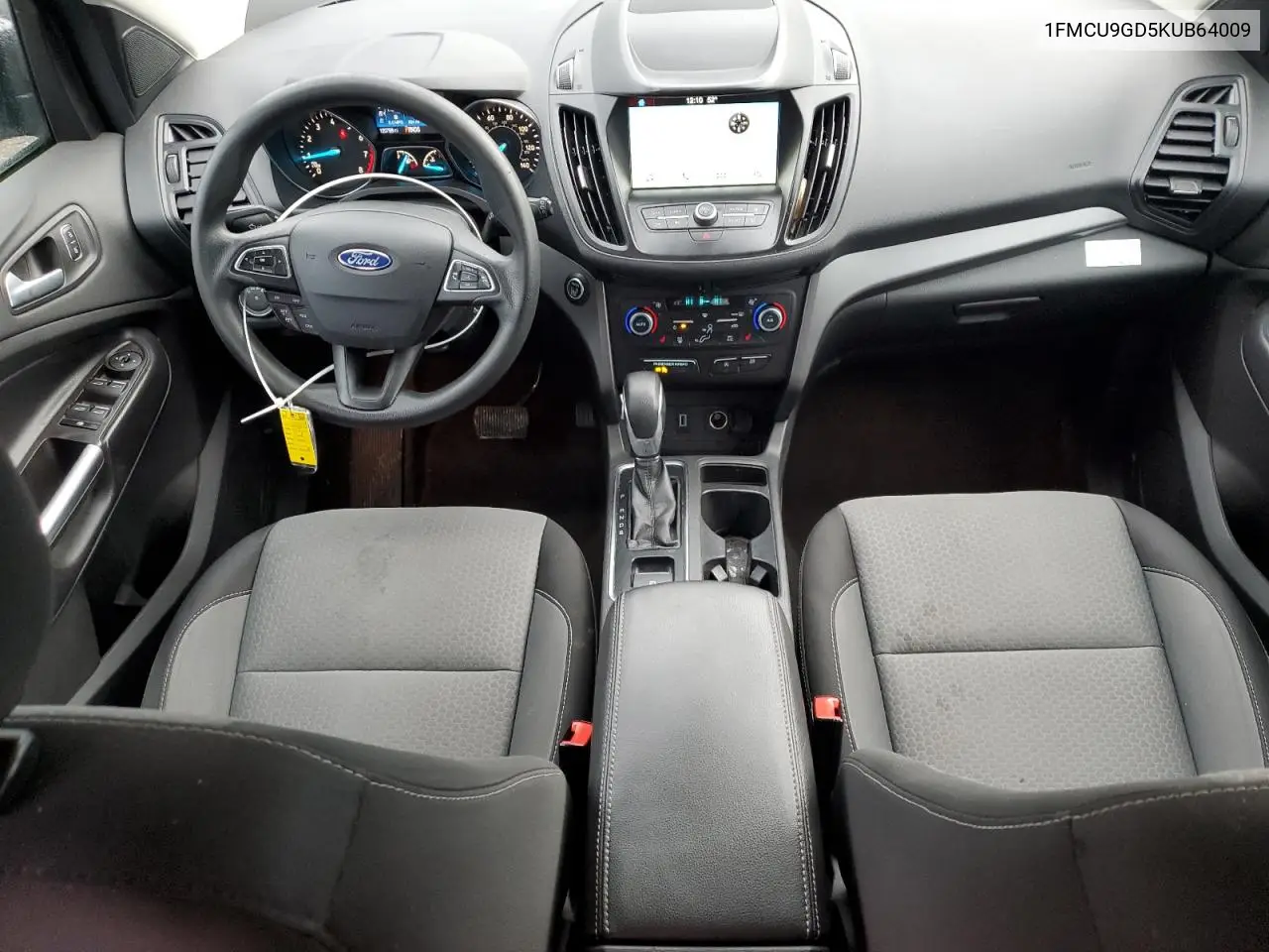 1FMCU9GD5KUB64009 2019 Ford Escape Se