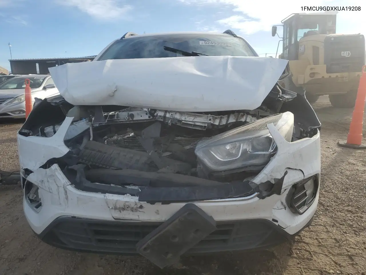 1FMCU9GDXKUA19208 2019 Ford Escape Se