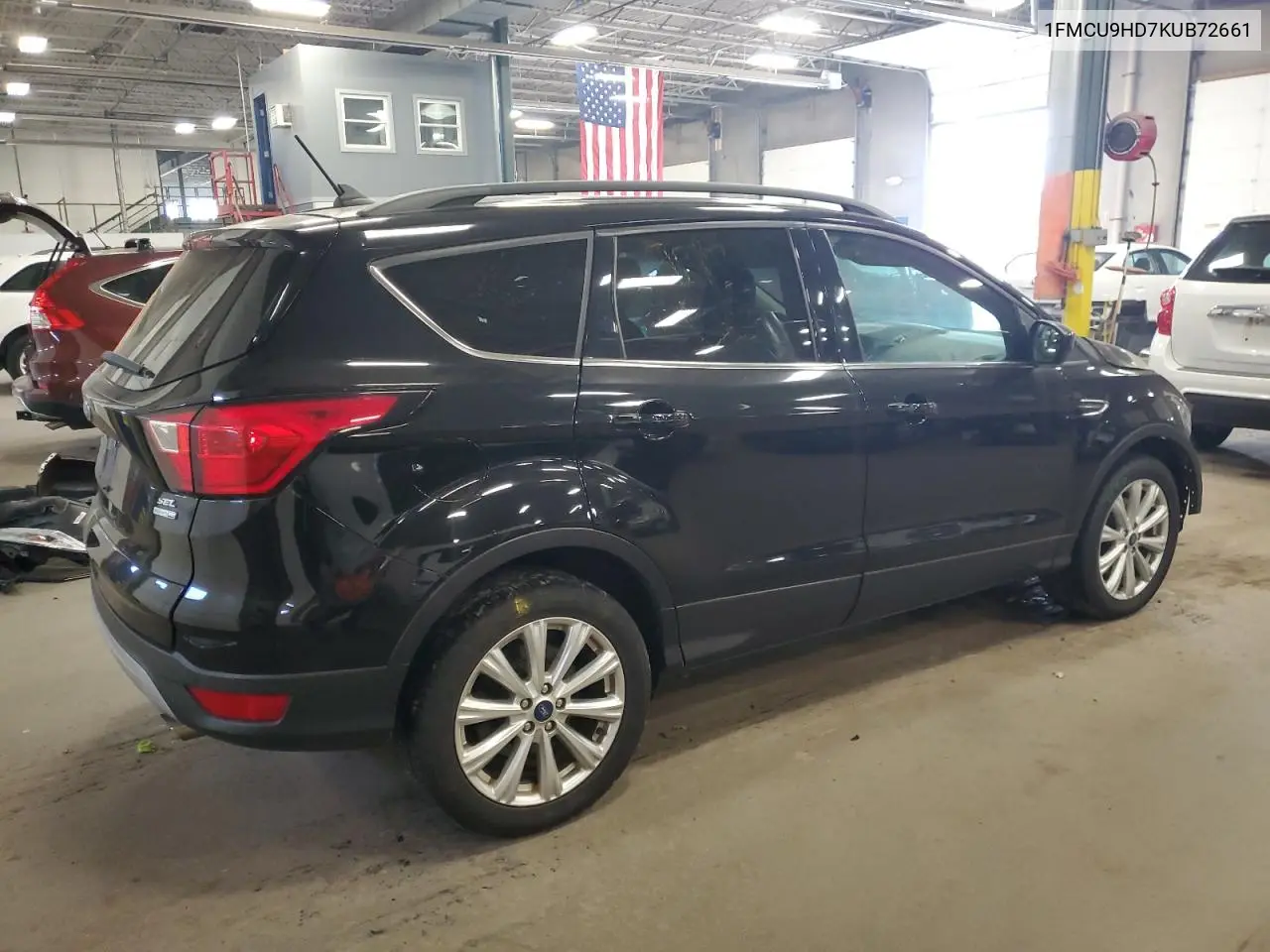 1FMCU9HD7KUB72661 2019 Ford Escape Sel