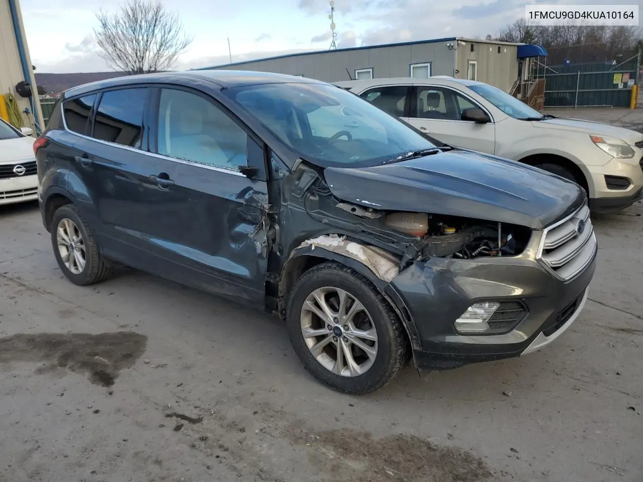 1FMCU9GD4KUA10164 2019 Ford Escape Se