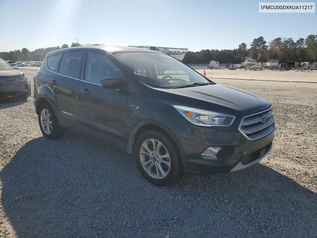 1FMCU0GDXKUA11217 2019 Ford Escape Se