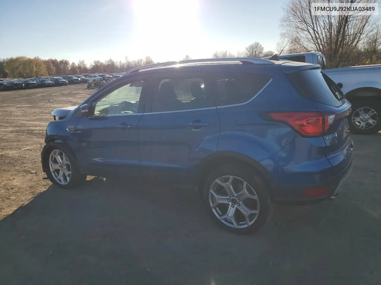 1FMCU9J92KUA03489 2019 Ford Escape Titanium