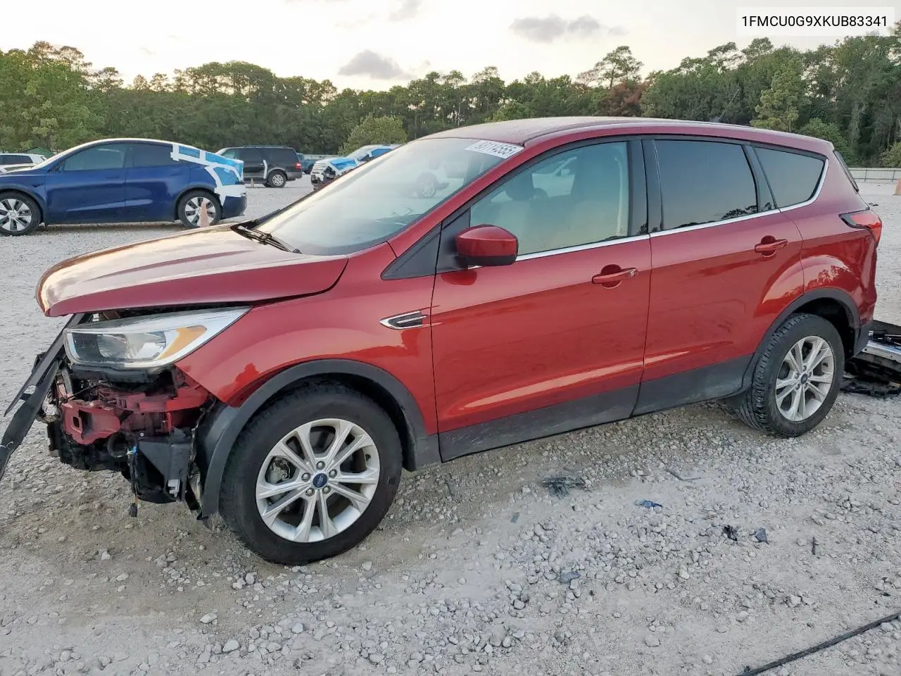 1FMCU0G9XKUB83341 2019 Ford Escape Se