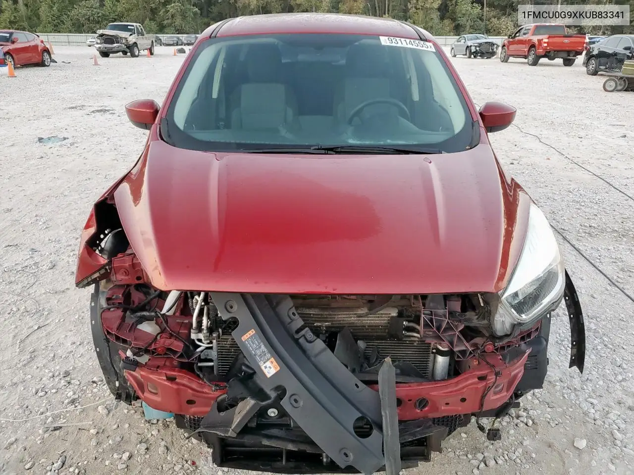 1FMCU0G9XKUB83341 2019 Ford Escape Se